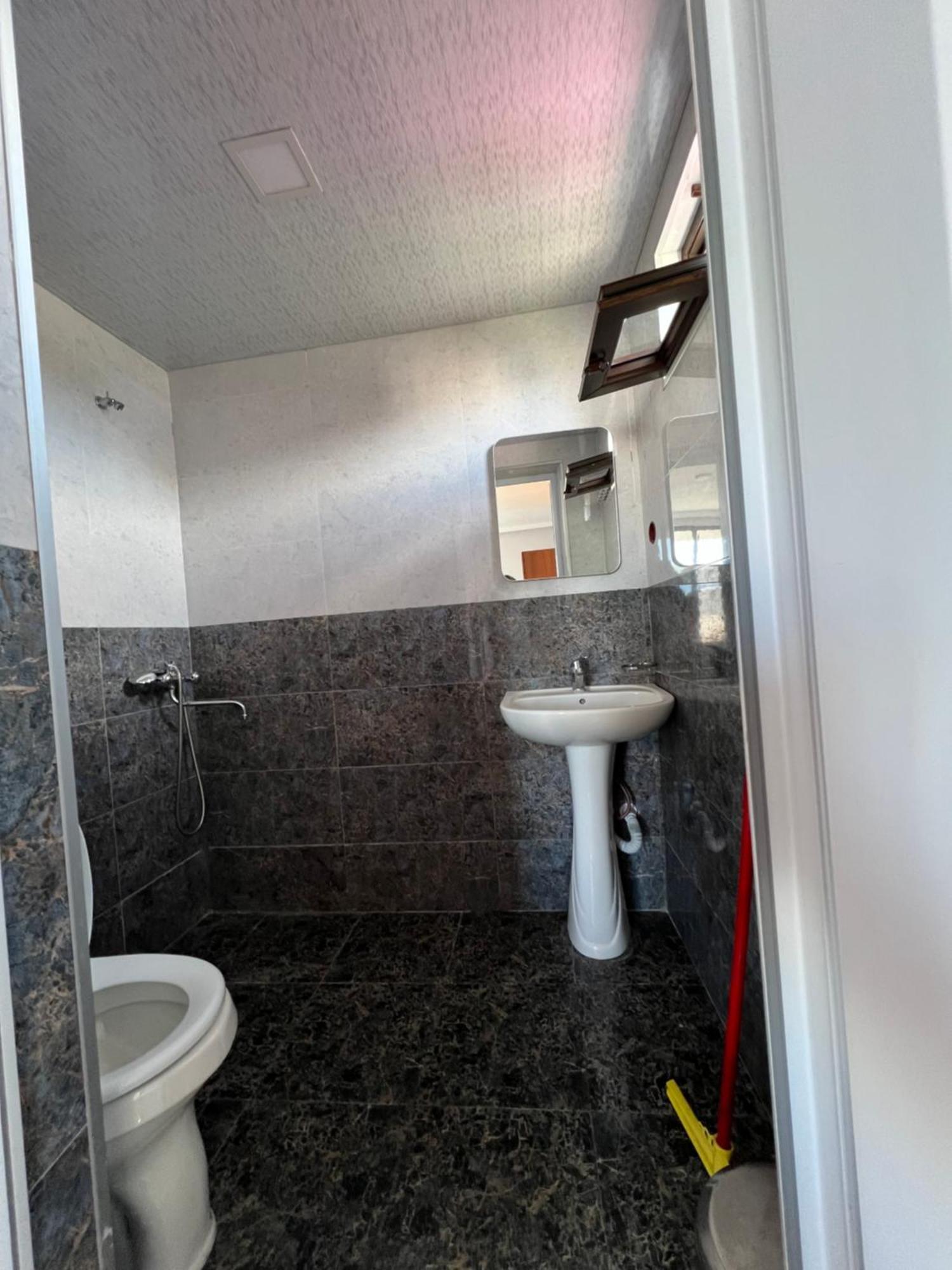 Tiktok House Hotel Kobuleti Ngoại thất bức ảnh